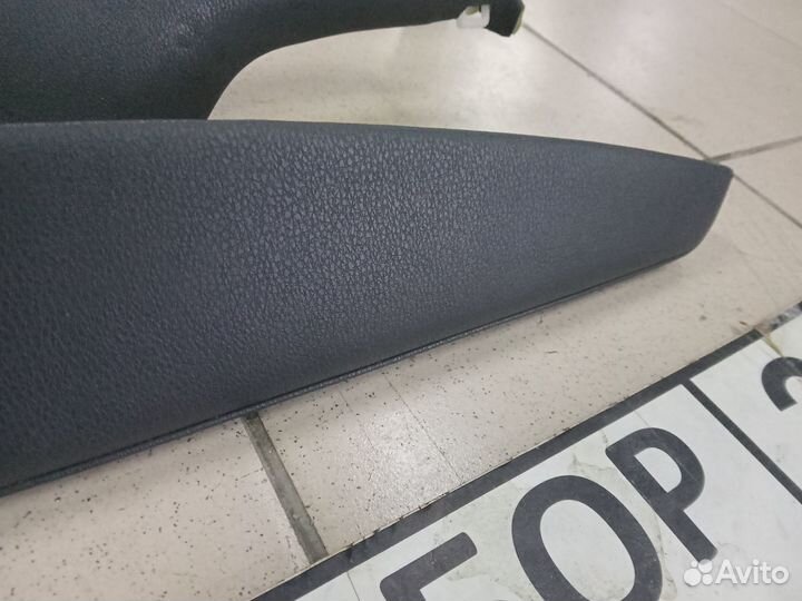Накладка обшивки двери Тойота Камри 70 Camry
