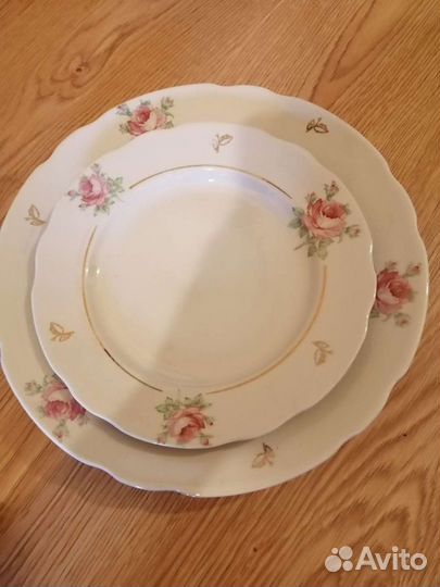 Сервиз фарфоровый столовый. СССР