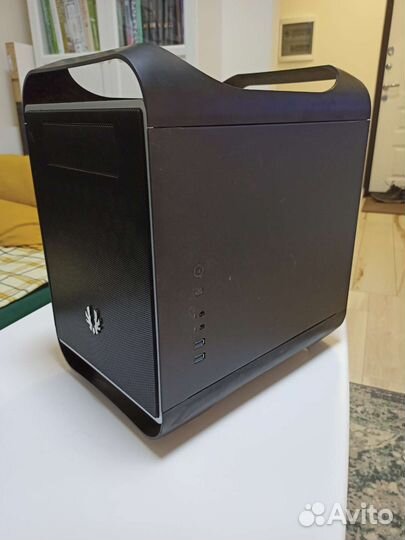 Корпус пк - bitfenix prodigy