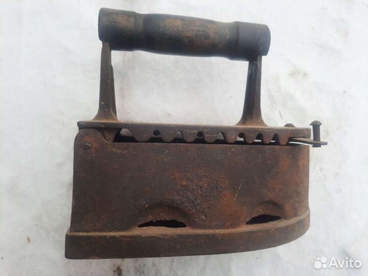 Старый утюг