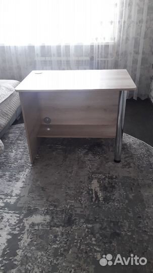 Стол