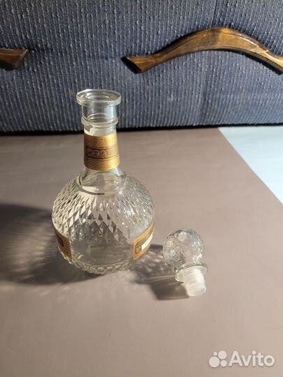 Графин сувенирный