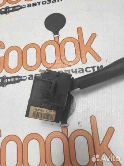 Переключатель поворотников Nissan Primera P11