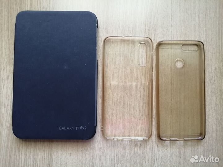 Чехлы на телефон