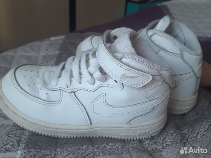 Кроссовки nike детские