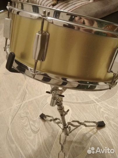 Стойка и малый барабан