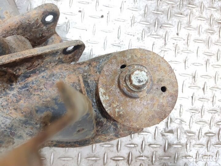 Балка задняя Audi A6 c5 C5