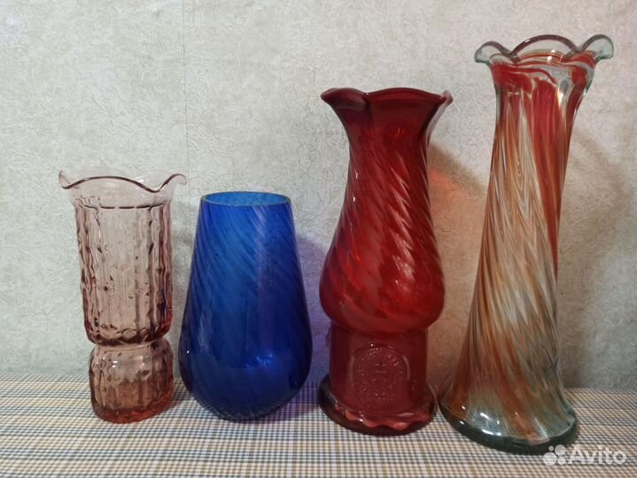 Вазы из цветного стекла СССР