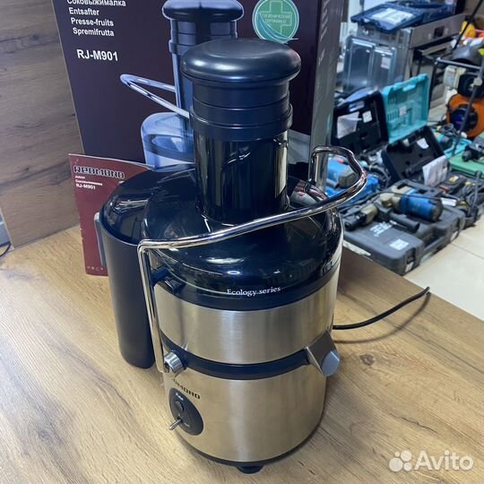 Центробежная соковыжималка redmond RJ-M901