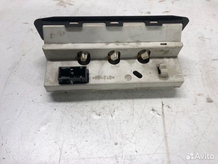 Монитор (дисплей) экран Peugeot 206