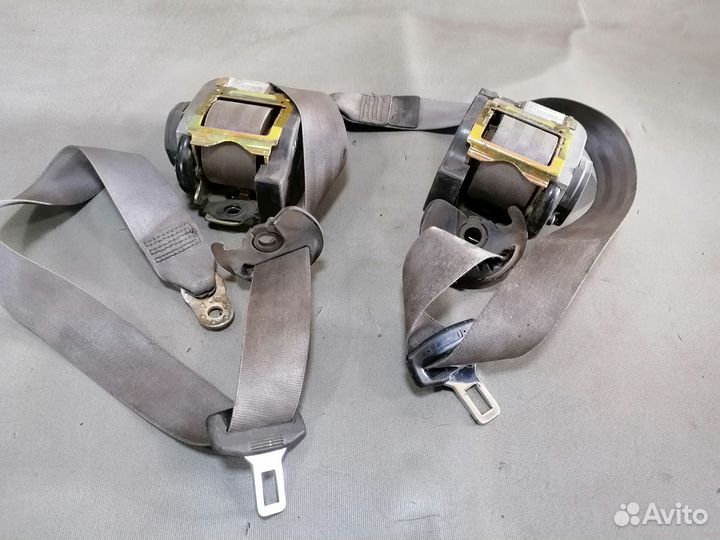 Ремни безопасности перед VW Passat B5 1996-2000