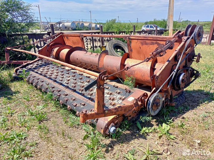 Жатка Ростсельмаш ЖВН-6, 2000