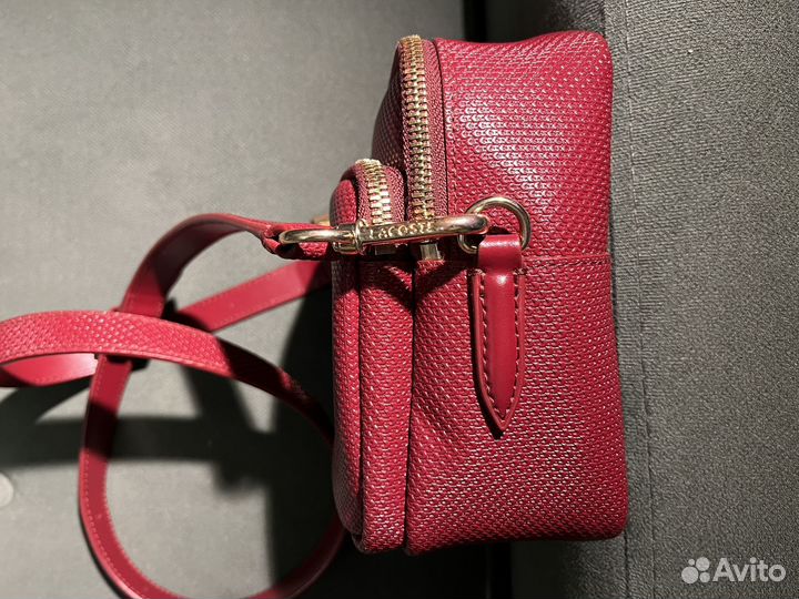Сумка кожаная Lacoste