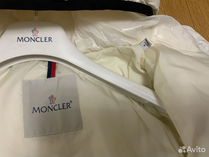 Куртка пуховик Moncler 7-8 лет рост 122-128 см