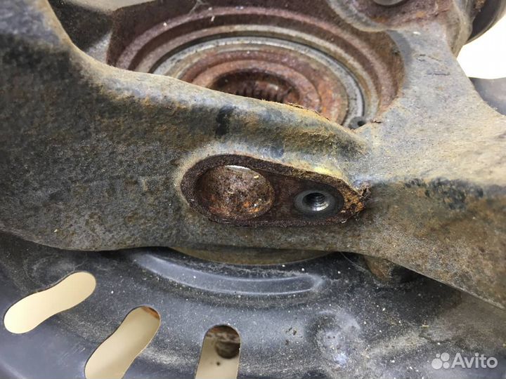 Б/У Б/У Кулак поворотный CD569F2603010900 Changan