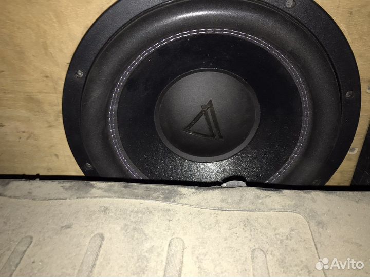 Сабвуфер и усилитель комплект
