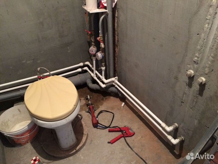 Сантехник. Услуги сантехника. Установка сантехники