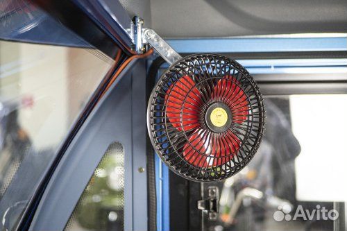 Грузовой электротягач Rutrikе карго Кабина 1500