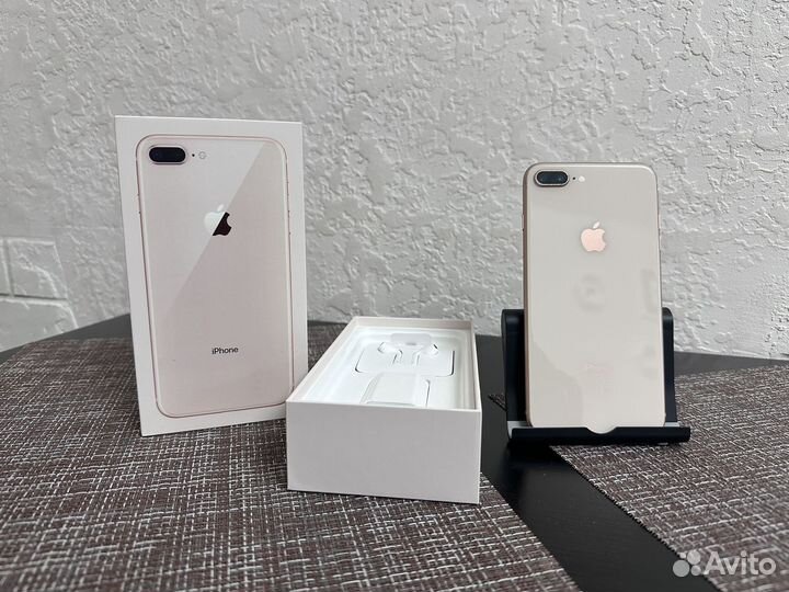 iPhone 8 Plus, 64 ГБ