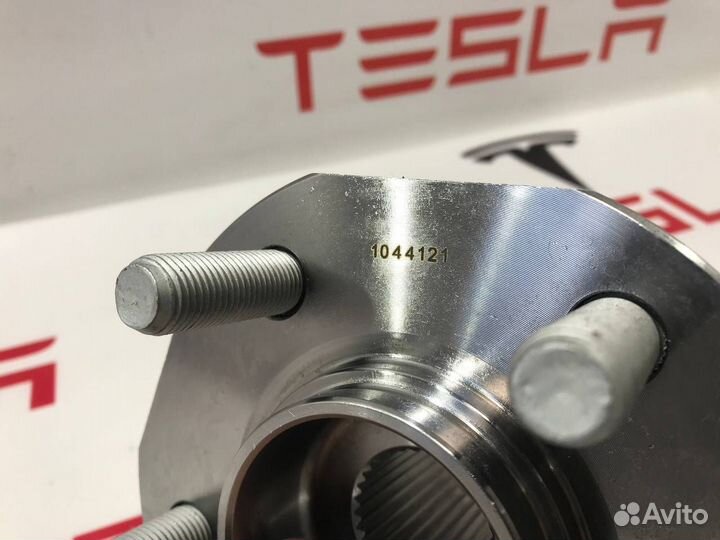 Подшипник ступицы Tesla Model 3 2020 1044121-00-E