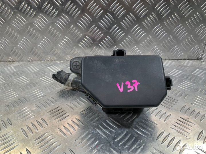 Блок предохранителей Infiniti Q50 V37 2.0T M274