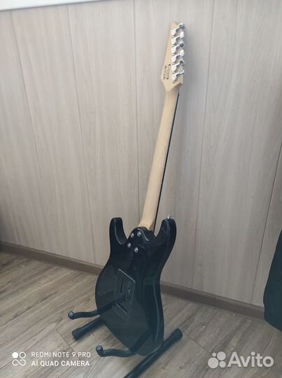 Электрогитара Ibanez + Аксессуары