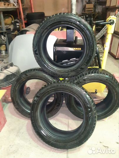 Kumho WinterCraft SUV Ice WS31 255/55 R19 111T