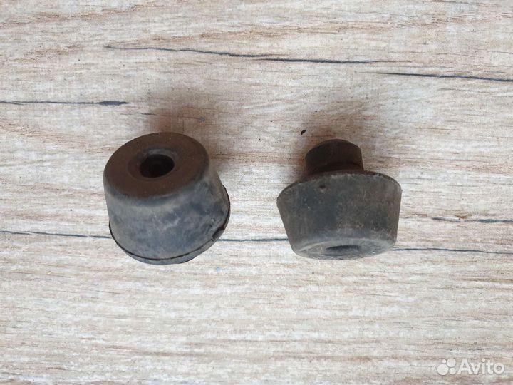 Renault Kangoo. Рено Канго. Резиновые крепления