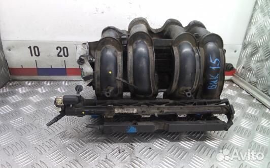 Впускной коллектор бензиновый ford focus 3 (BNK15C601)