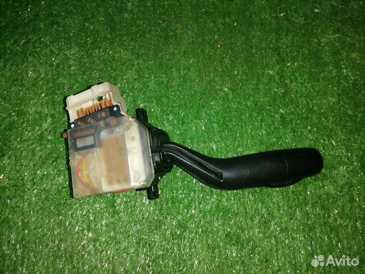 Переключатель подрулевой (света-поворотников) GE7T