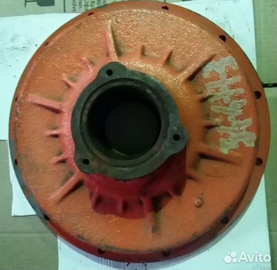 Ступица 54.4.1.1.3 шнека Енисей комбайн