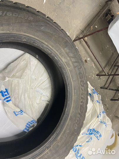 Nexen Winguard Ice 215/60 R16