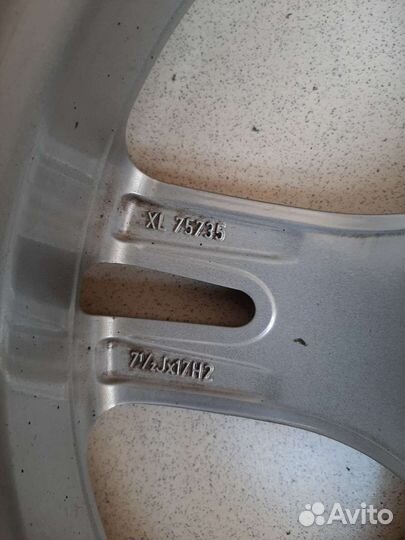 Литые диски r17 5x114.3 borbet