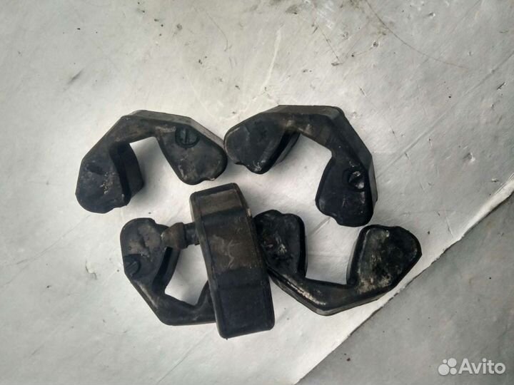 Suzuki gsx-r 750 резинки задней звёзды