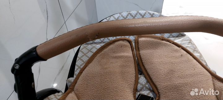 Продаётся коляска с 3 модулями