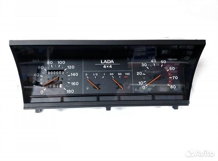 Щиток приборов Нива Ваз 21213