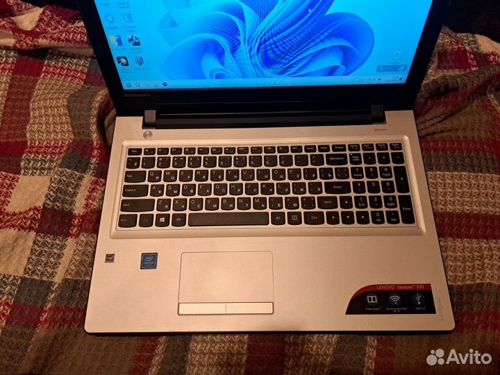 Ноутбук Lenovo ideapad 300-15ISK