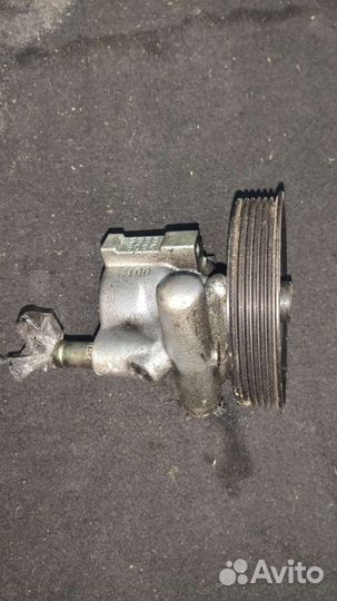 Насос гур Renault Laguna 1