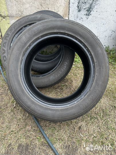 Yokohama Advan Sport V102 235/55 R17 99Y