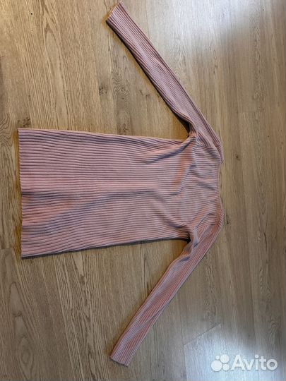 Свитер женский