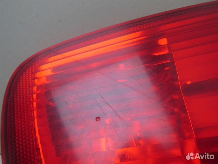 Фонарь задний внутренний правый Seat Ibiza III 19