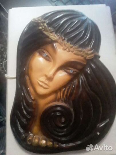 Гипсовое панно