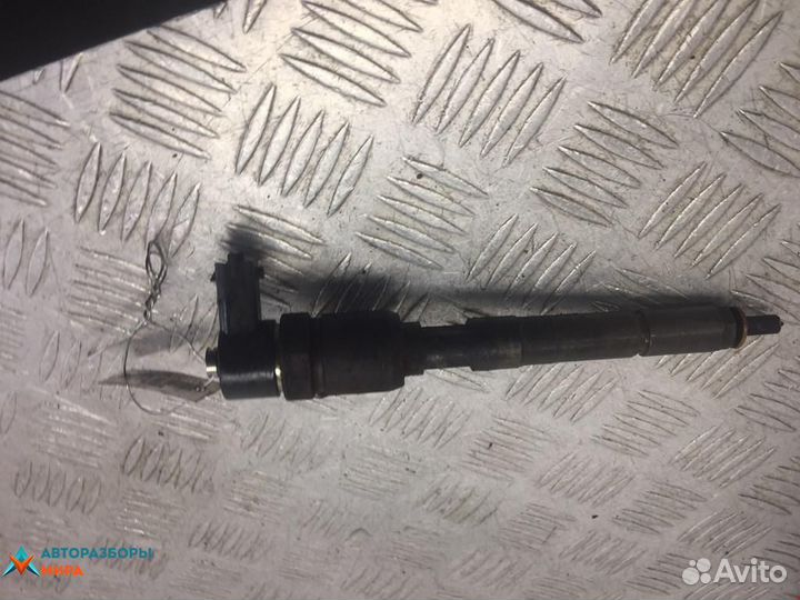 Форсунка Opel Corsa C рест. 2004 93183910