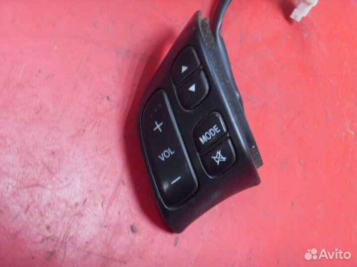 Кнопка многофункциональная BP4K664M0A Mazda 3 (BK)