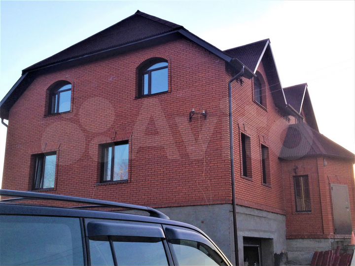 Дом 360 м² на участке 14 сот.