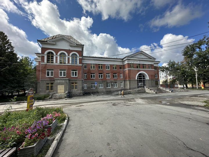 Сдам офисное помещение, 4380 м²