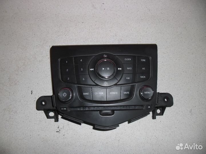 Блок управления магнитолой 94563259 Cruze (J300)