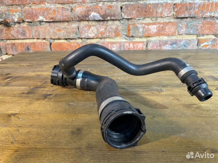 Патрубок Шланг системы охлаждения Bmw X5 E70