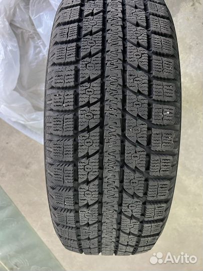 Toyo Observe GSi-5 225/55 R19