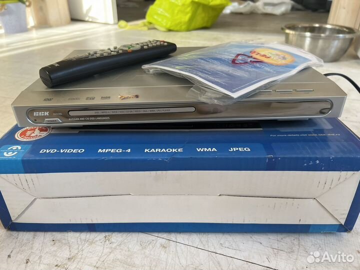 BBK karaoke dvd player DV319SI